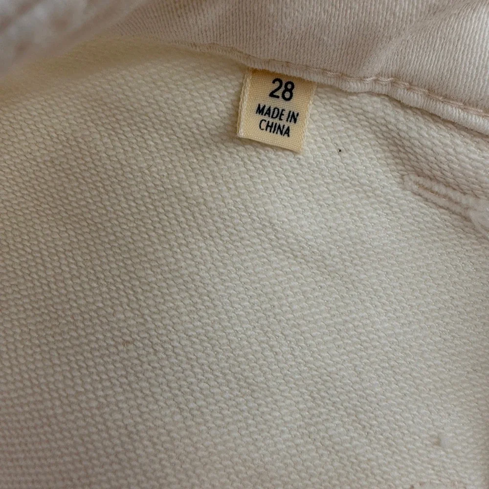 Faherty Shorts Women 28 Cream High Rise Utility Patch Pocket Stretch Twill Short